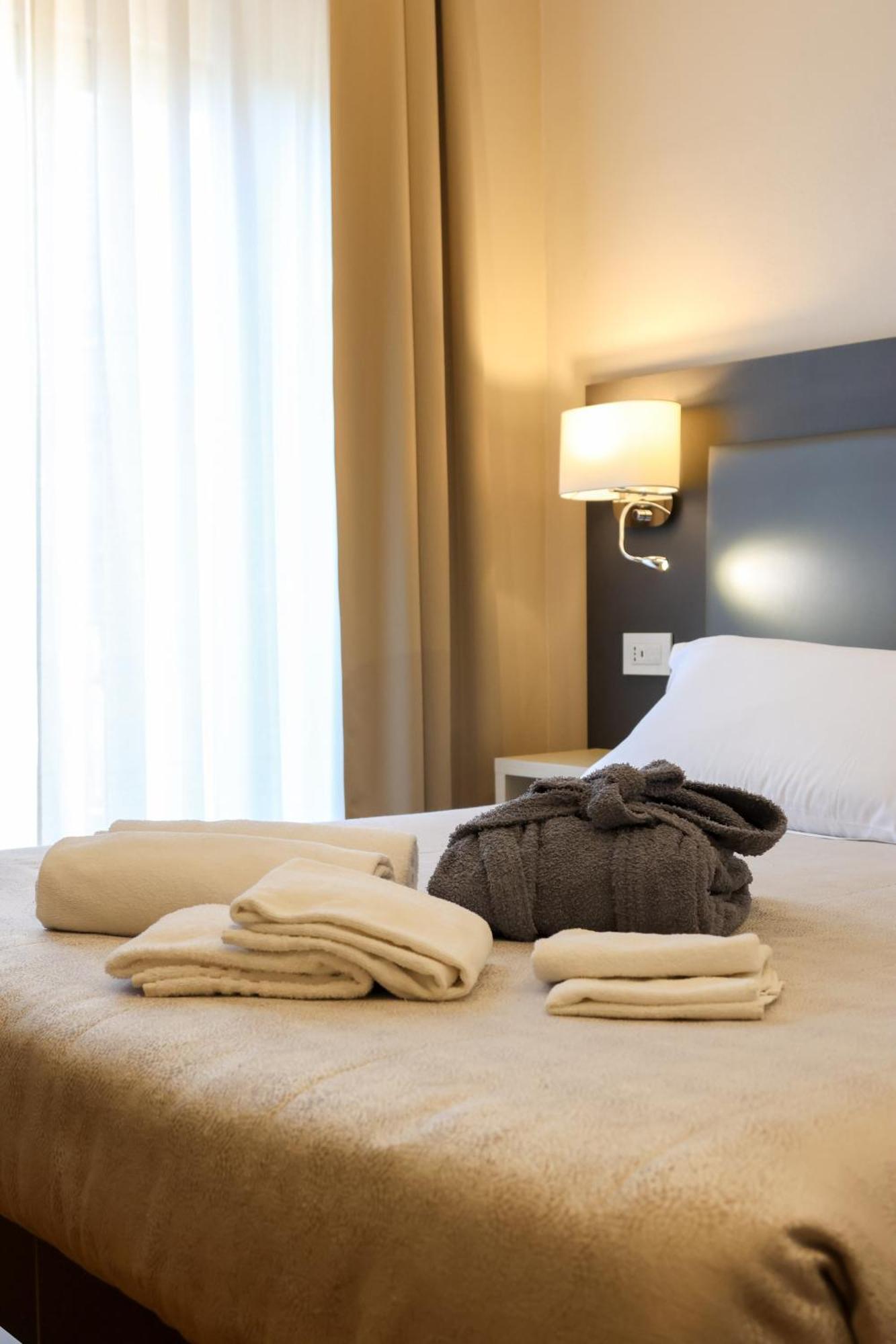 Hotel Victoria 쿠네오 외부 사진